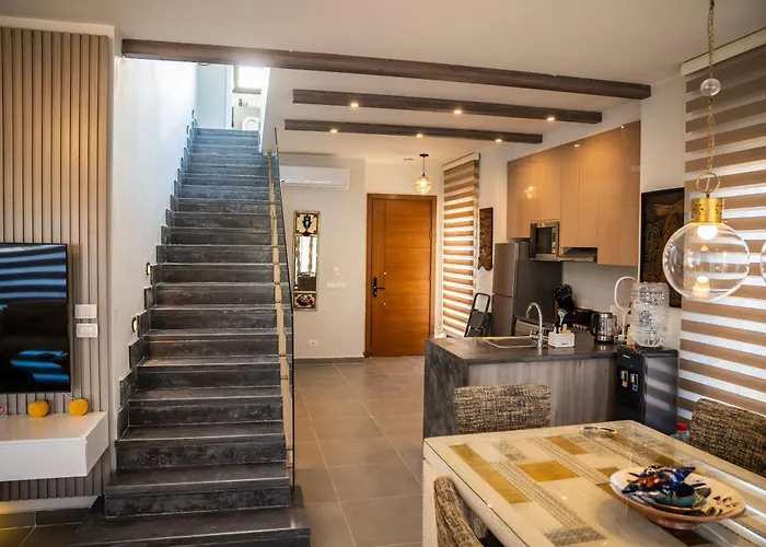 4 Bedrooms, Luxury Makadi Heights *