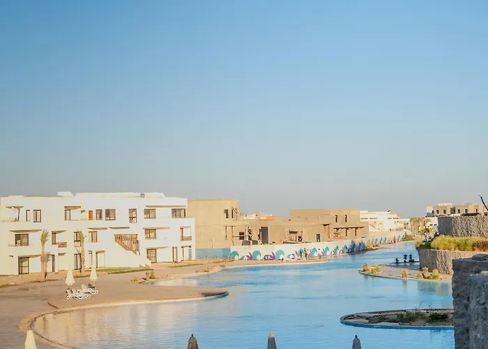 4 Bedrooms, Luxury Makadi Heights Villa *