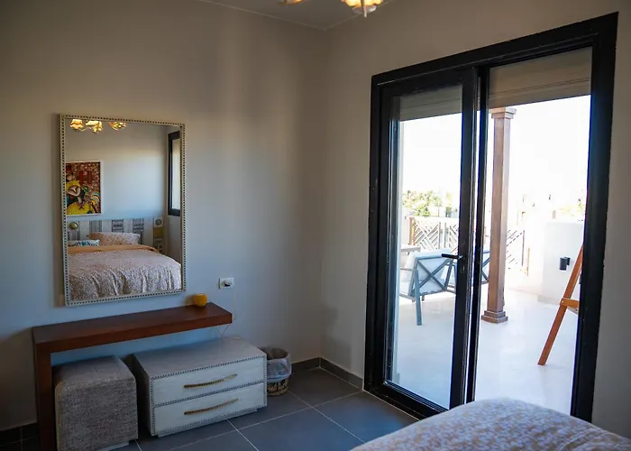 4 Bedrooms, Luxury Makadi Heights Hurghada