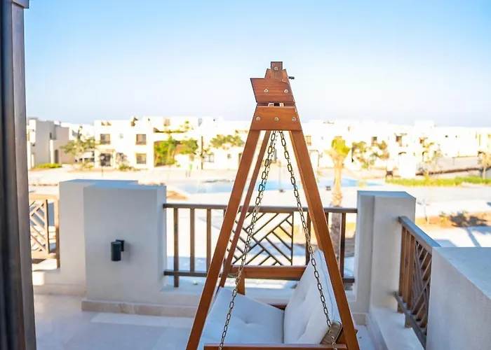 4 Bedrooms, Luxury Makadi Heights